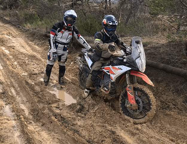 Randonnée moto, balade, sortie, tout-terrain, offroad - Crazy Biker