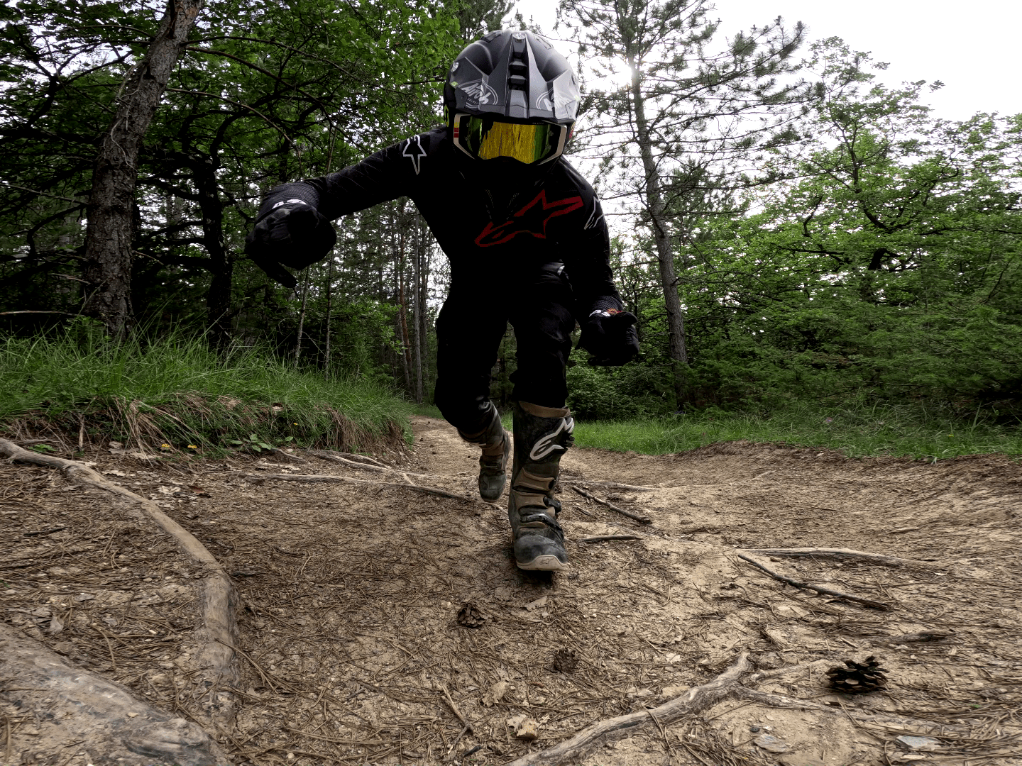 crazy biker trail offroad paca stage