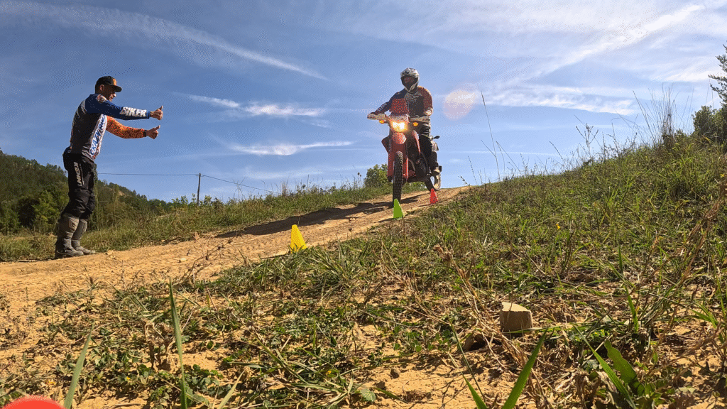 Crazy biker trail experience stage offroad initiation débutant niveau 1 et 2 Crazy biker trail experience stage offroad initiation débutant niveau 1 et 2
