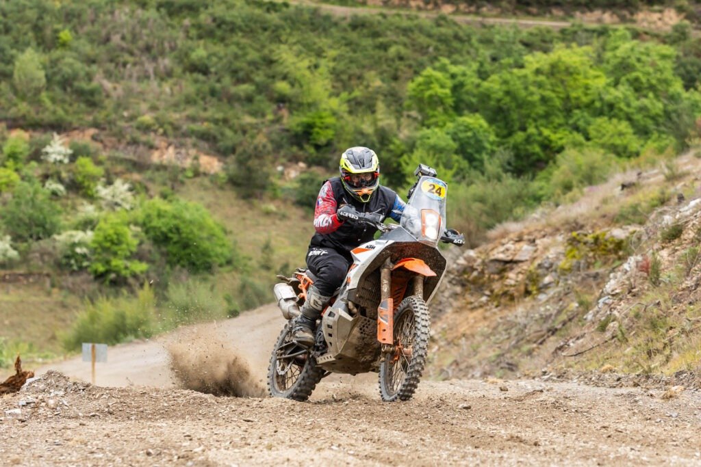 Gallego Cyril formateur trail offroad tout terrain guide raid et aventure amateur rallye